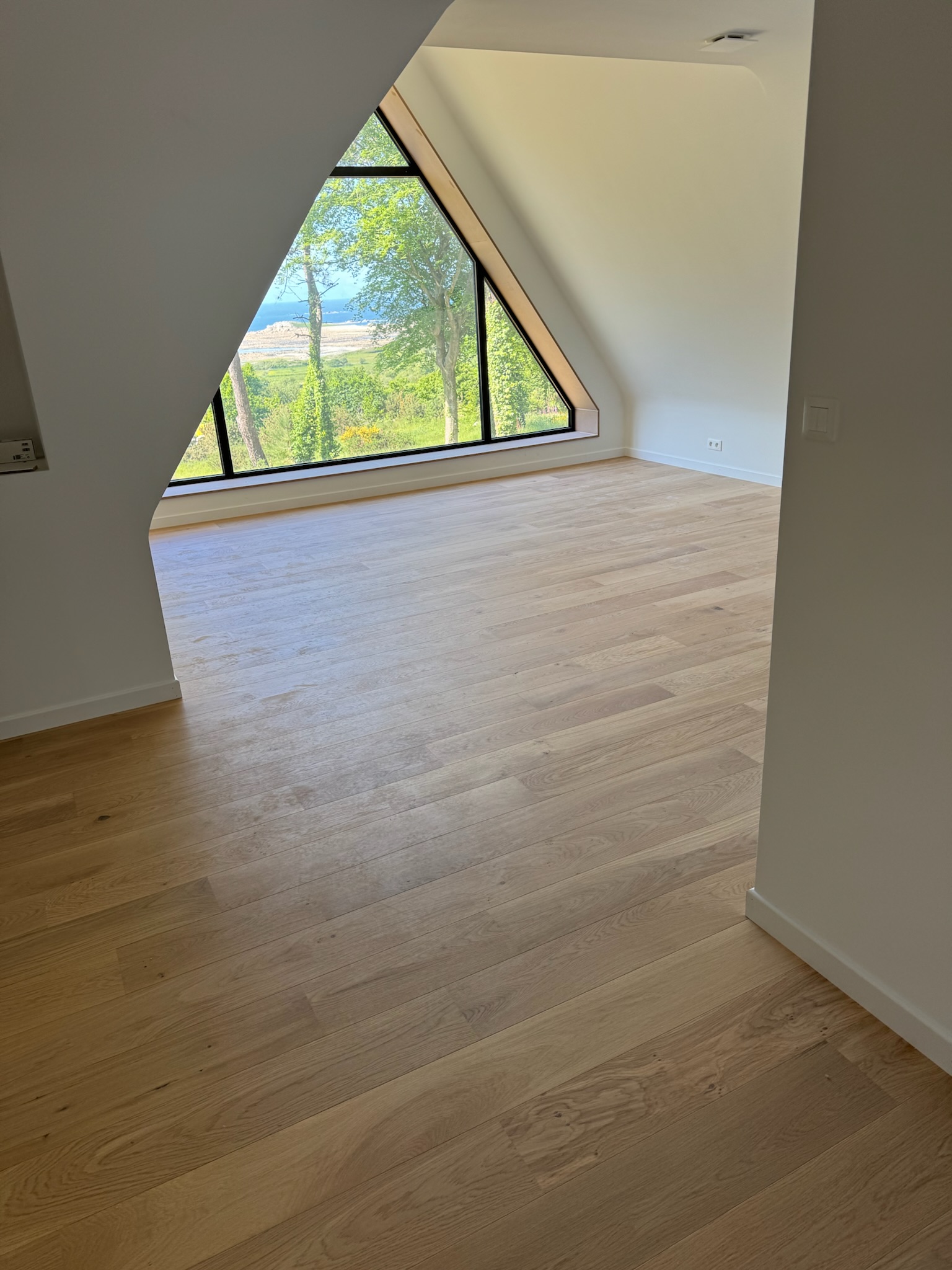 Parquet posé par Menuiserie Zampeze.